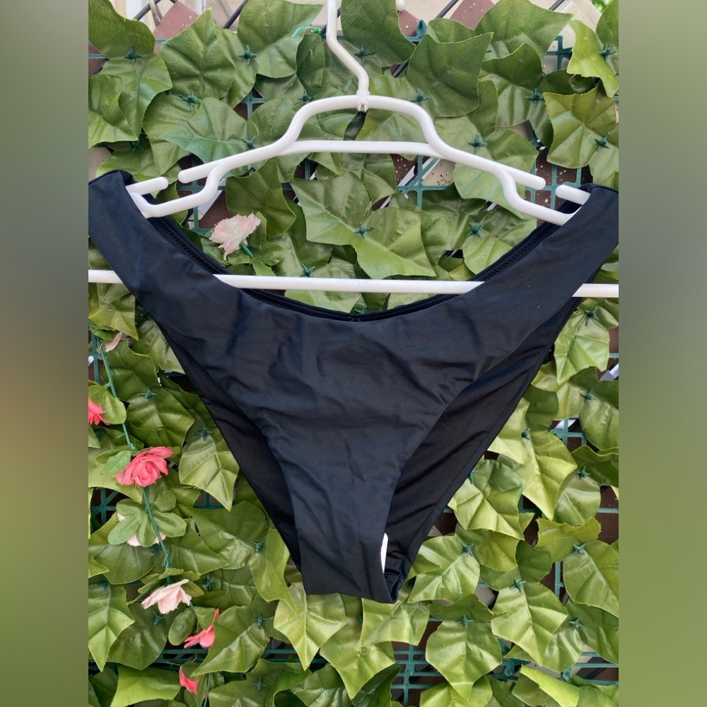 Brand New Medium Bikini Bottoms NWT J CREW
